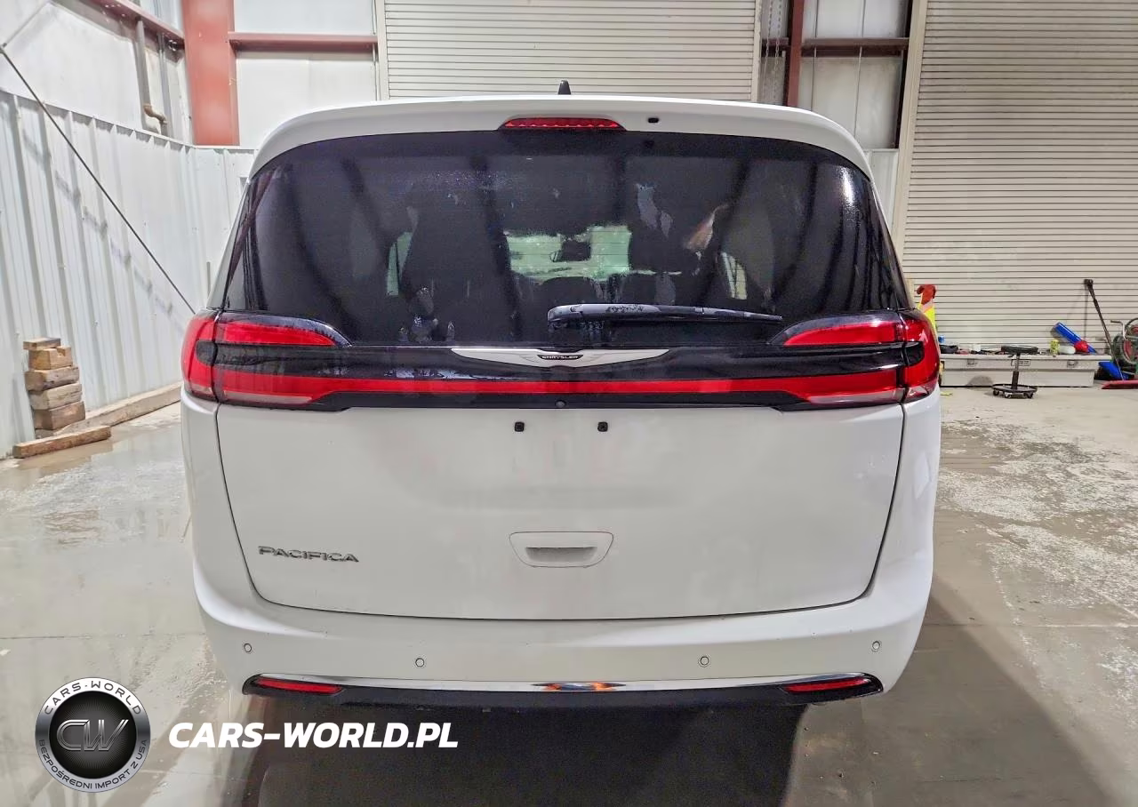 2025 Chrysler Pacifica Select VIN:2C4RC1BG1SR561069 - 6