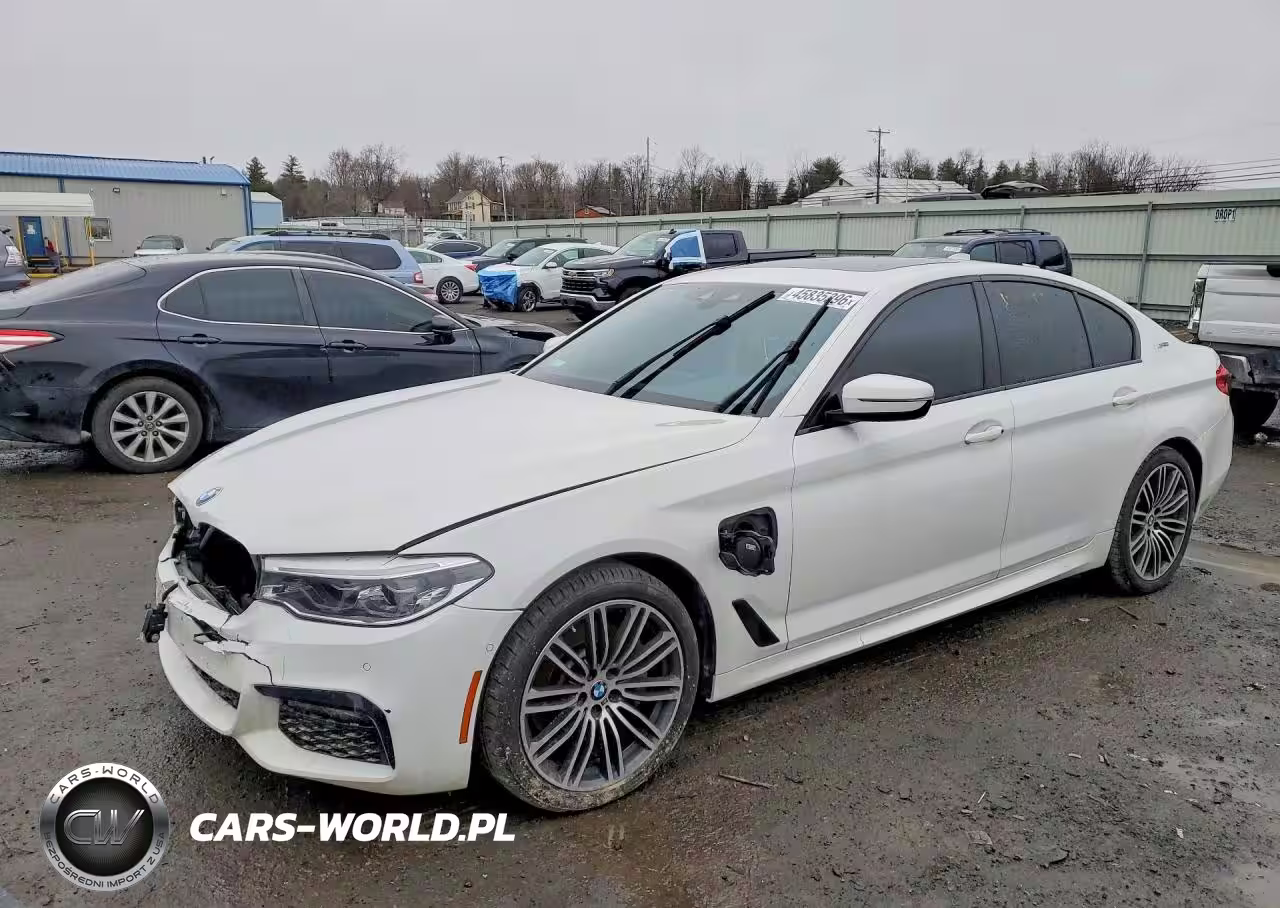 2019 BMW 530E