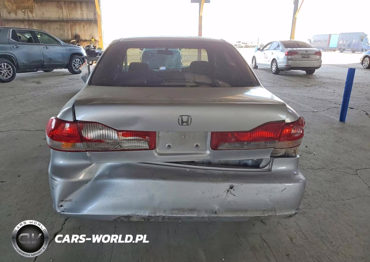 2001 Honda Accord Lx VIN:1HGCF86601A031669 - 6