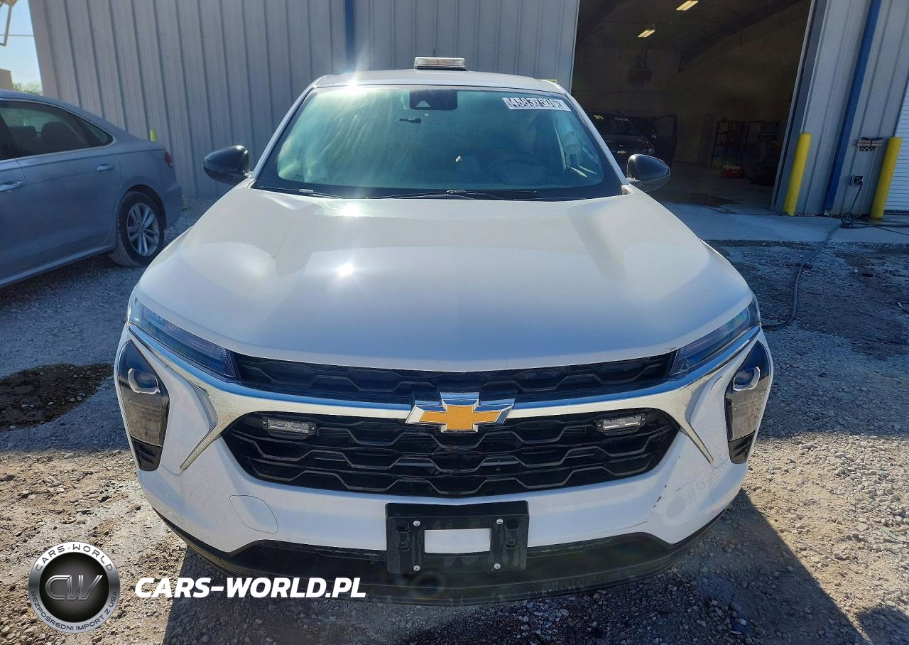 2025 Chevrolet Trax Ls VIN:KL77LFEP9SC183900 - 5