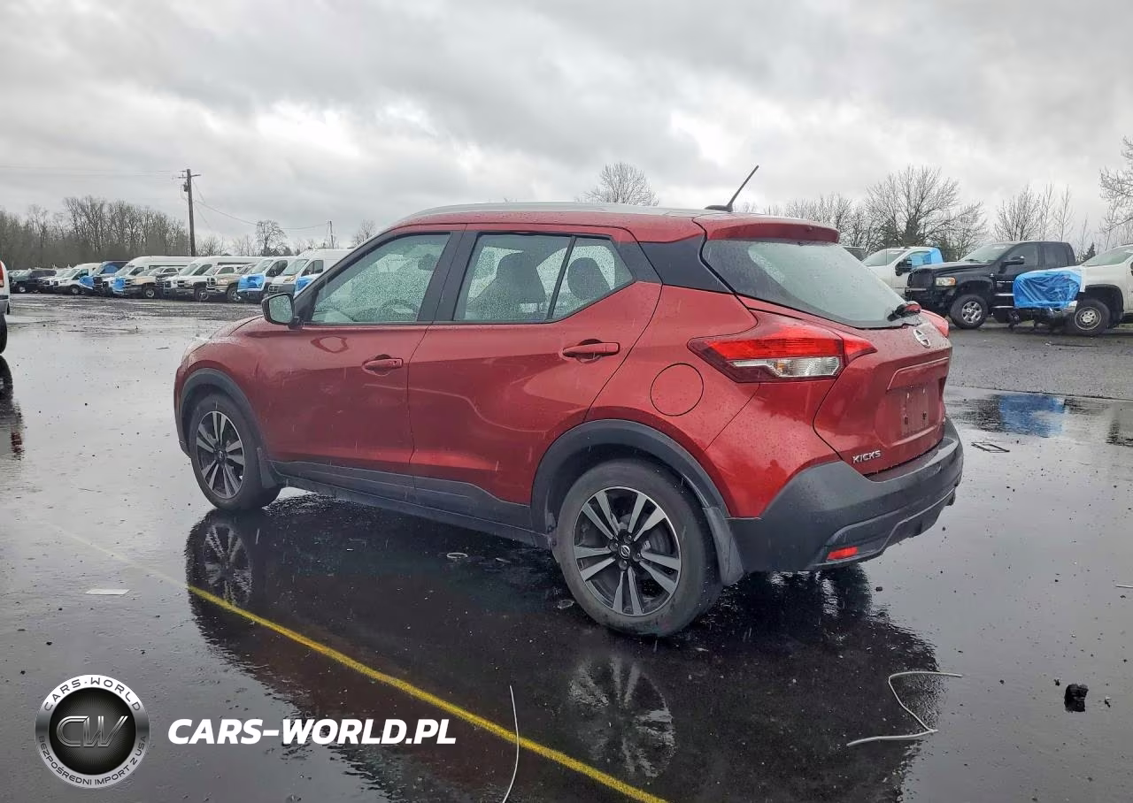 2018 Nissan Kicks Sv VIN:3N1CP5CU0JL517553 - 2