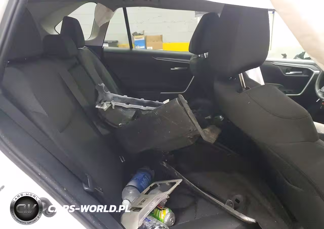 2025 Toyota Rav4 Xle VIN:2T3W1RFV0SC324984 - 11