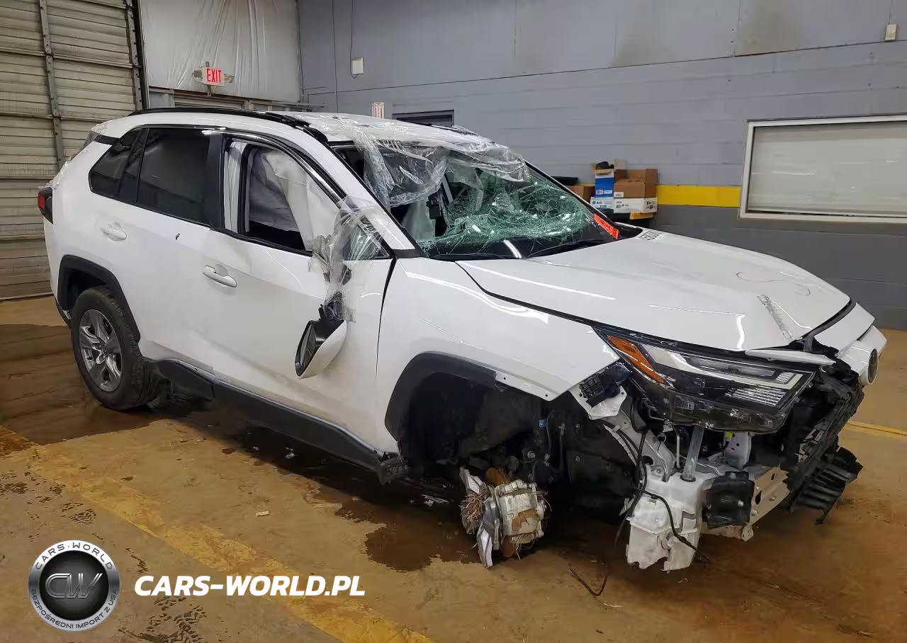 2025 Toyota Rav4 Xle VIN:2T3W1RFV0SC324984 - 4