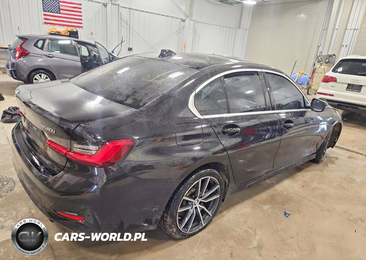 2019 BMW 330I VIN:WBA5R1C53KAK12801 - 3