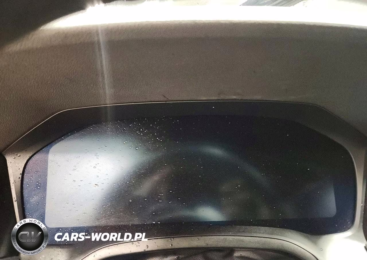 2019 BMW 330I VIN:WBA5R1C53KAK12801 - 9
