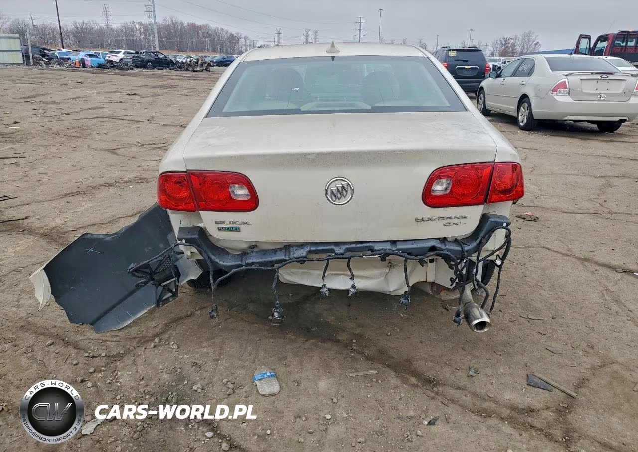 2011 Buick Lucerne VIN:1G4HJ5EM8BU117275 - 6