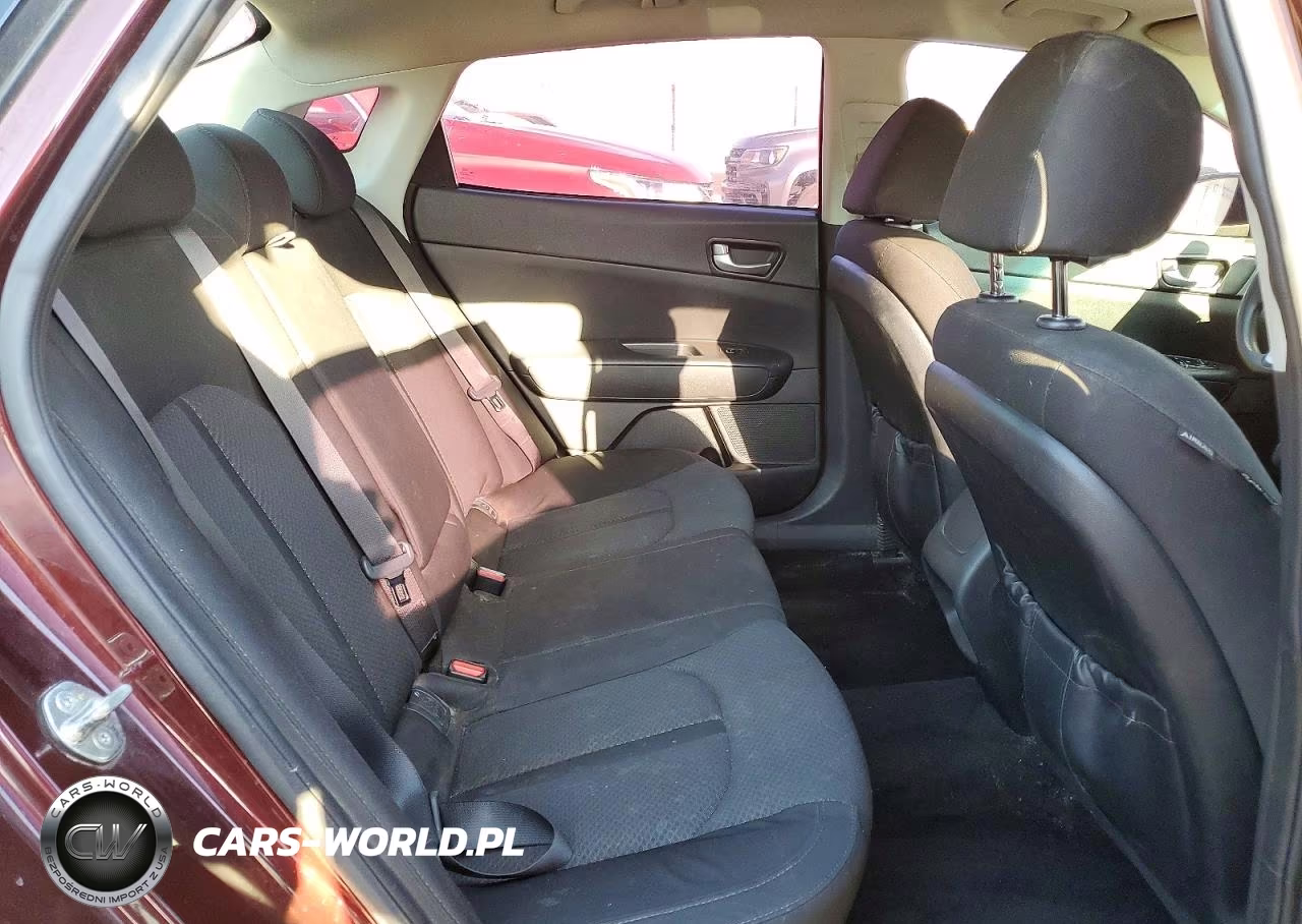 2018 Kia Optima Lx VIN:5XXGT4L39JG266393 - 10