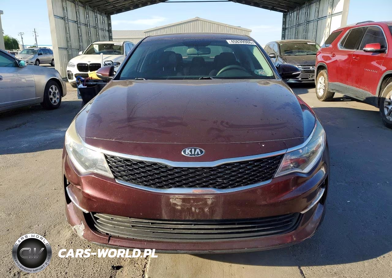 2018 Kia Optima Lx VIN:5XXGT4L39JG266393 - 5