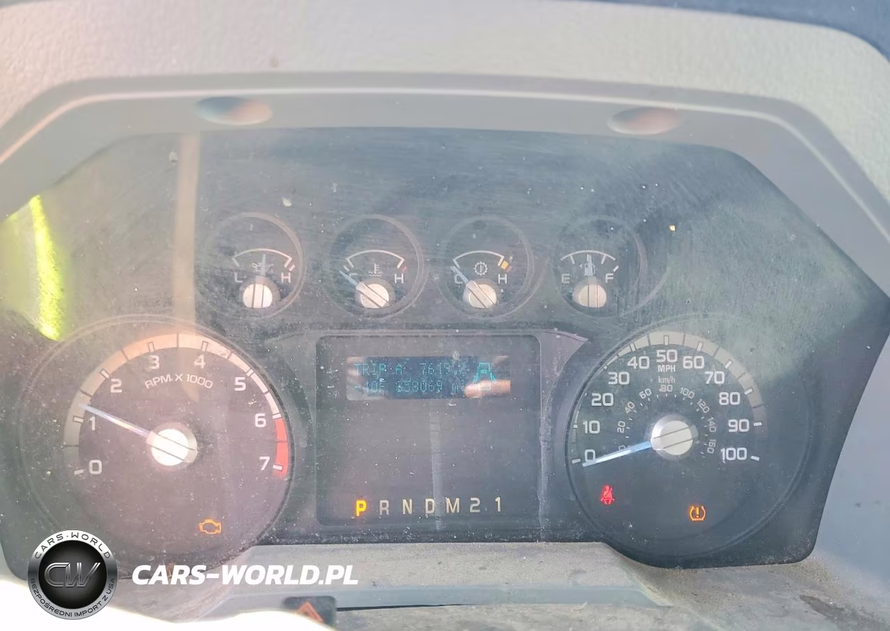 2012 Ford F250 Super Duty VIN:1FT7X2A60CEB82556 - 9