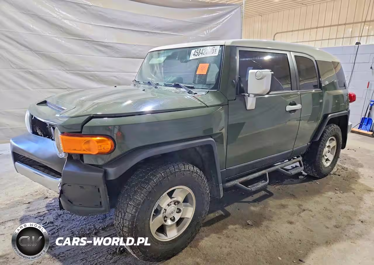 2010 Toyota Fj Cruiser Base
