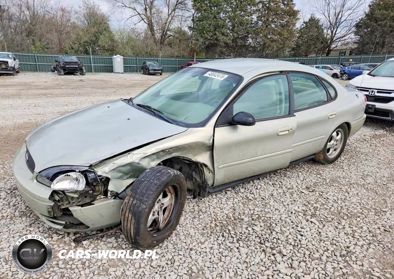 2004 Ford Taurus Se