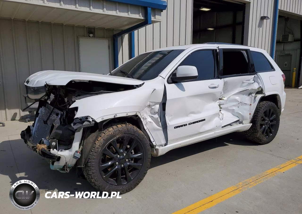 2019 Jeep Grand Cherokee Laredo