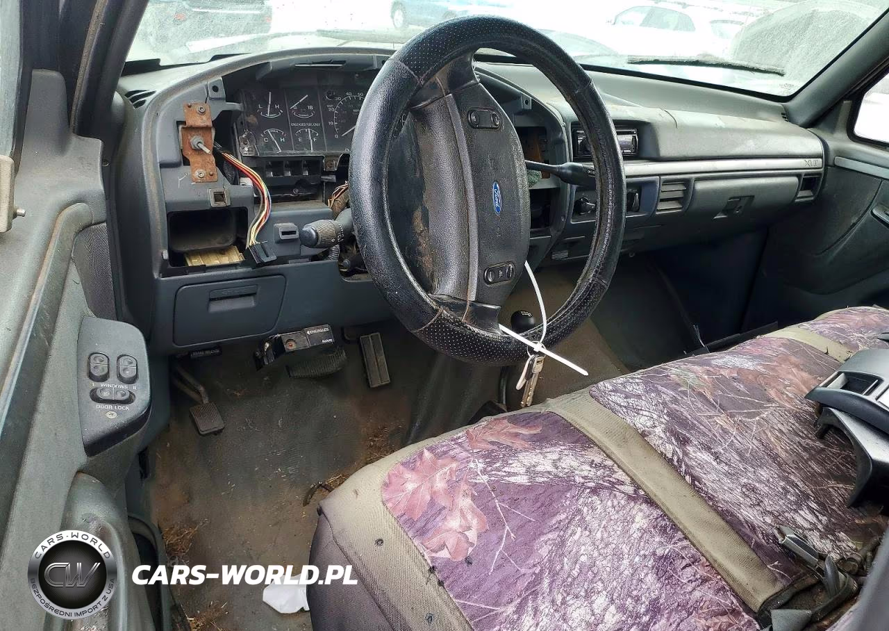 1993 Ford F250 VIN:1FTHX26H4PKA16787 - 8