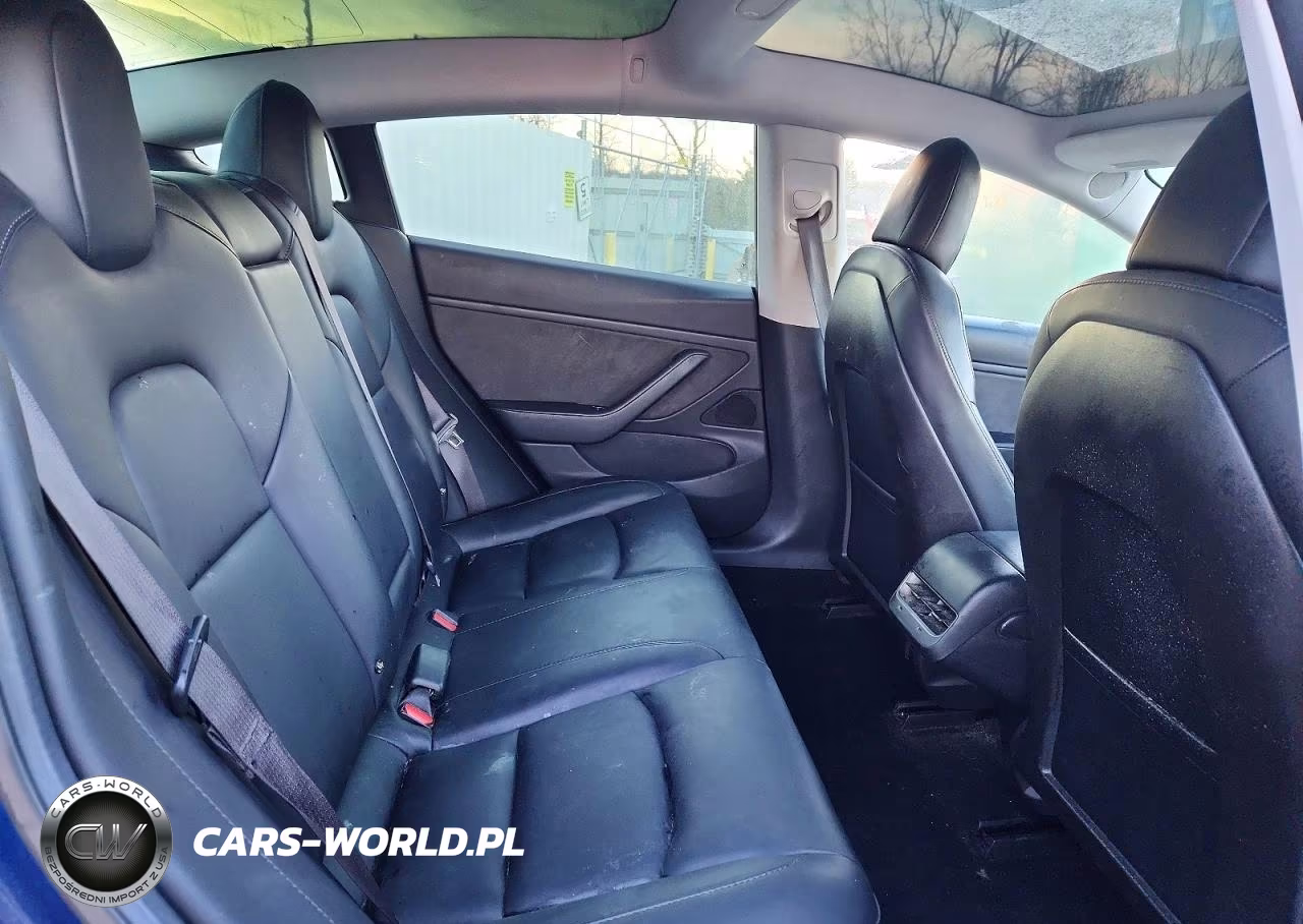 2018 Tesla Model 3 VIN:5YJ3E1EB0JF054786 - 10