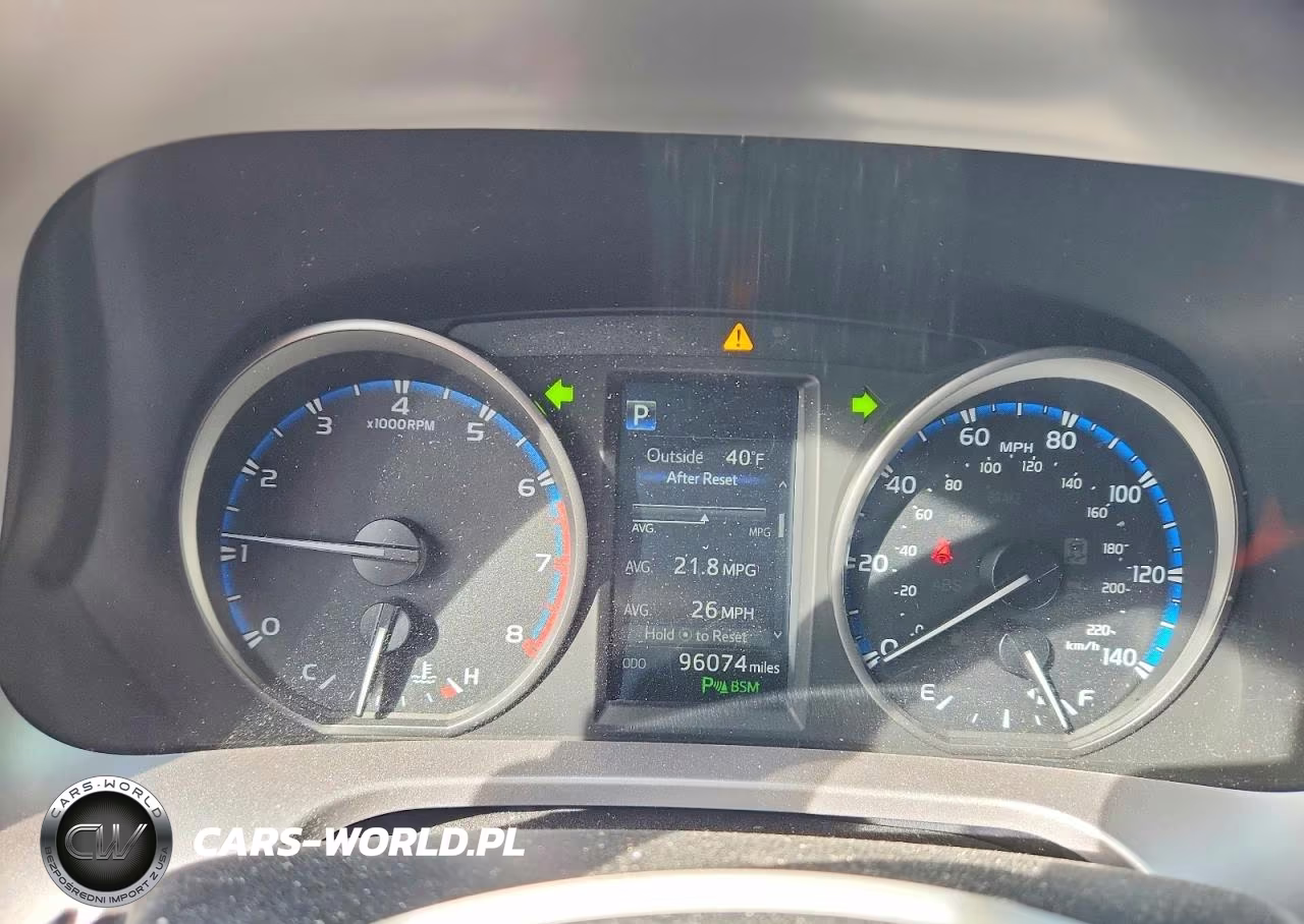 2018 Toyota Rav4 Xle VIN:JTMWFREV7JD126299 - 9