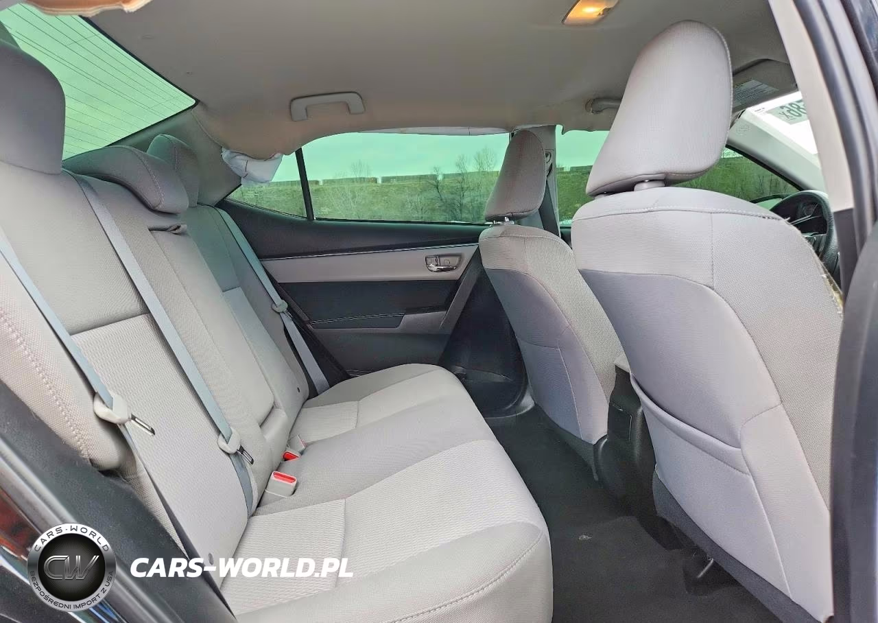 2015 Toyota Corolla Le Plus VIN:5YFBURHE5FP306191 - 10