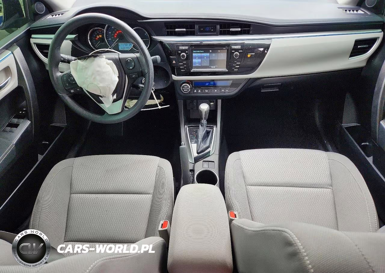 2015 Toyota Corolla Le Plus VIN:5YFBURHE5FP306191 - 8