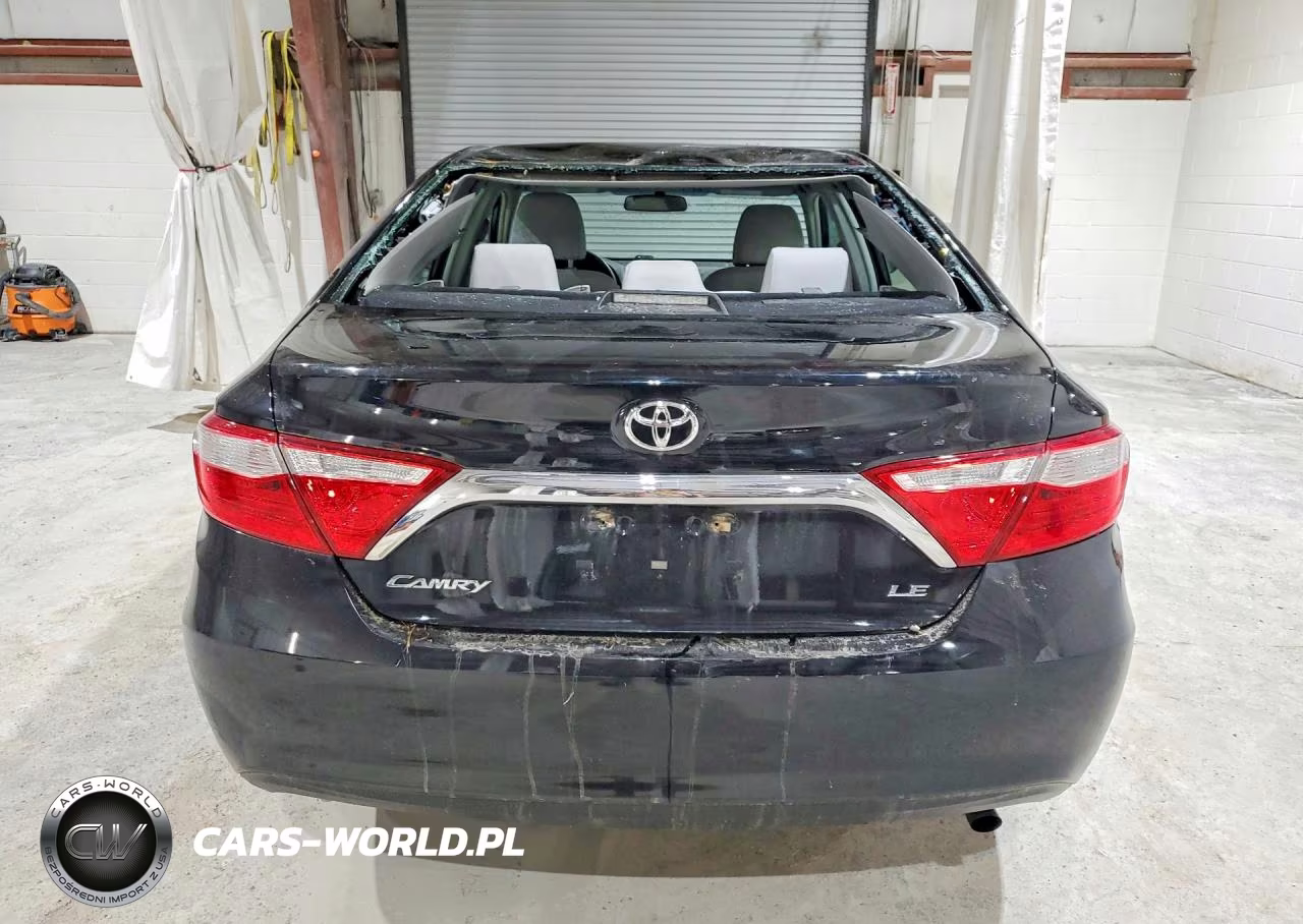 2017 Toyota Camry Le VIN:4T1BF1FK0HU311692 - 6