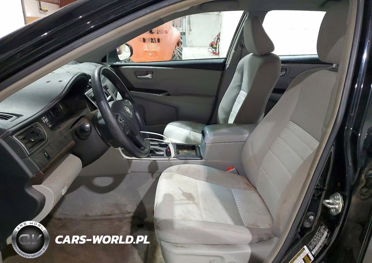 2017 Toyota Camry Le VIN:4T1BF1FK0HU311692 - 7