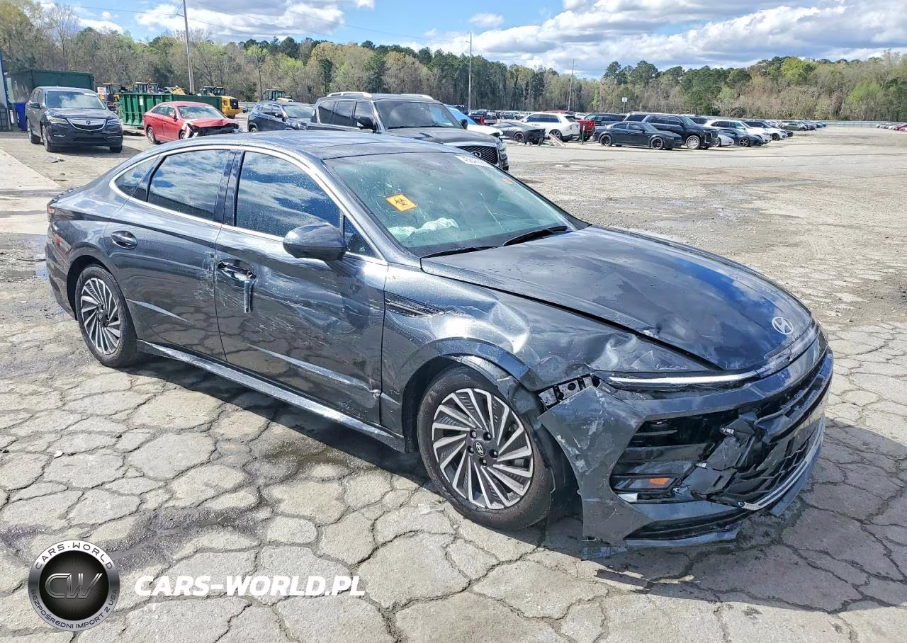 2024 Hyundai Sonata Hybrid Limited VIN:KMHL54JJ2RA089795 - 4
