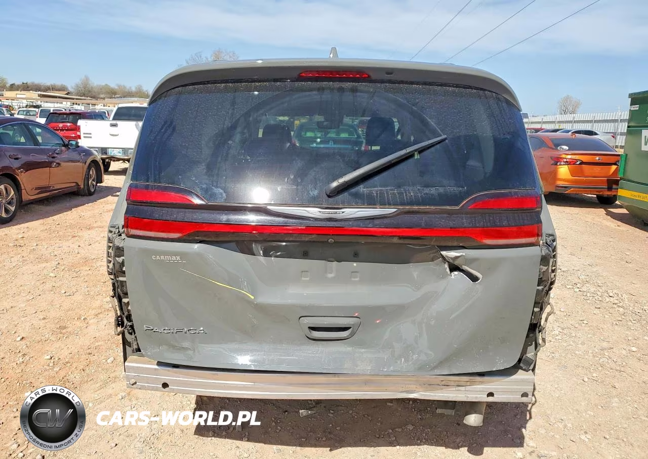 2022 Chrysler Pacifica Touring L VIN:2C4RC1BG5NR141478 - 6