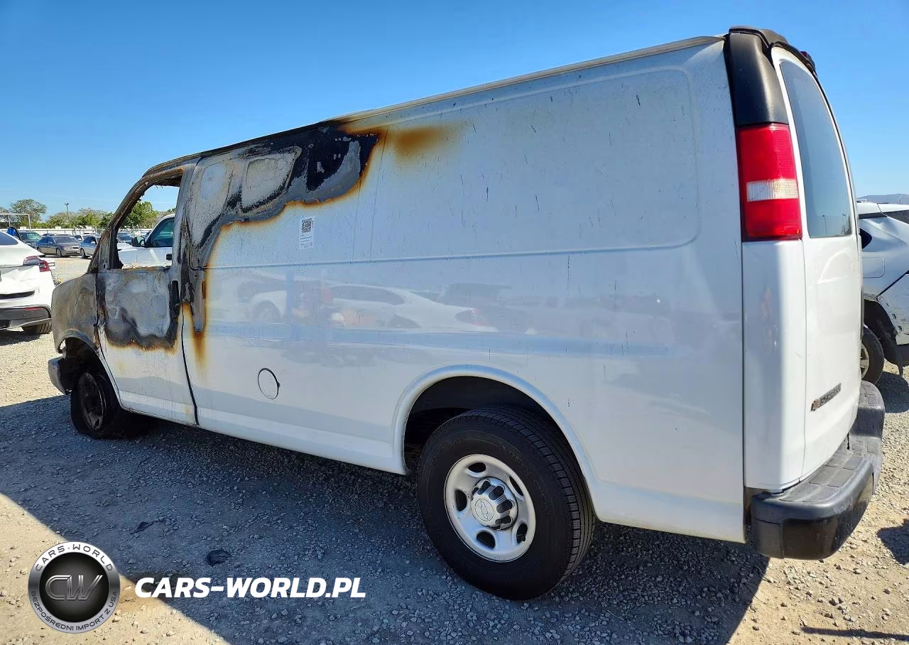 2018 Chevrolet Express G2500 Utility - Service Van VIN:1GCWGAFP3J1279410 - 2