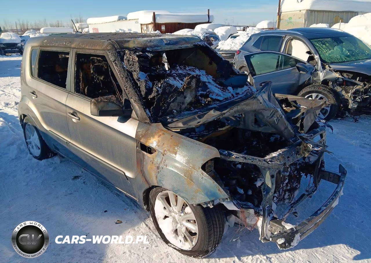 2013 Kia Soul Base VIN:KNDJT2A5XD7614228 - 4
