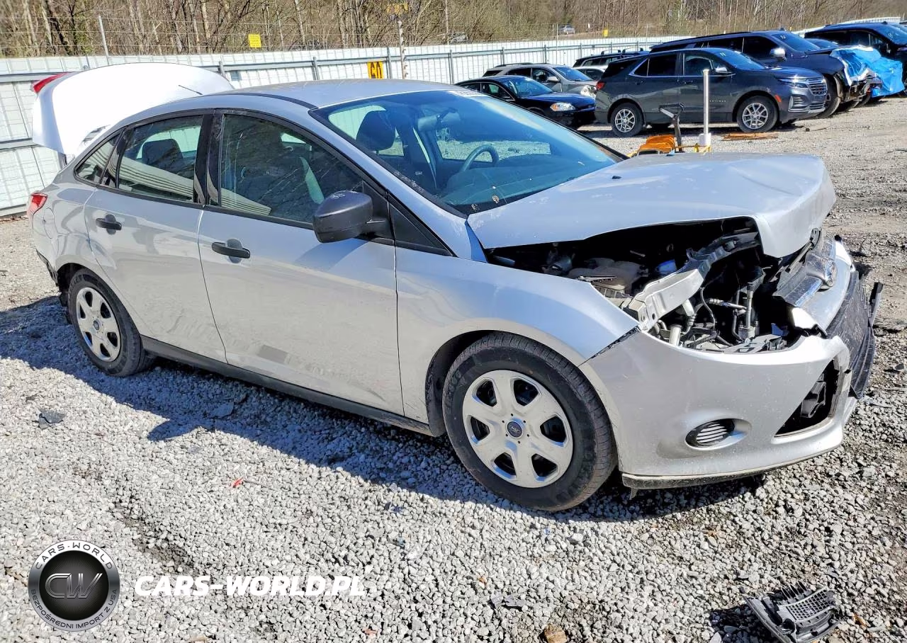 2014 Ford Focus S VIN:1FADP3E29EL174315 - 4