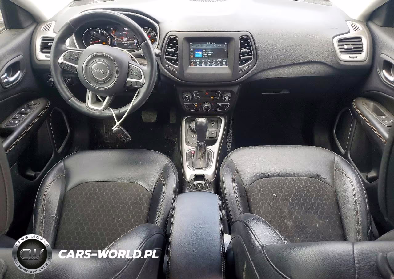 2018 Jeep Compass Latitude VIN:3C4NJDBB3JT264973 - 8