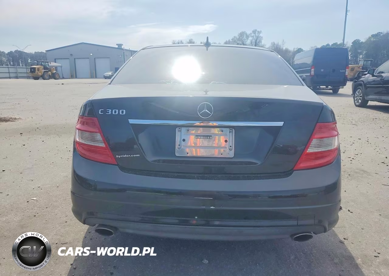 2011 Mercedes-Benz C 300 VIN:WDDGF5EB9BA473273 - 6