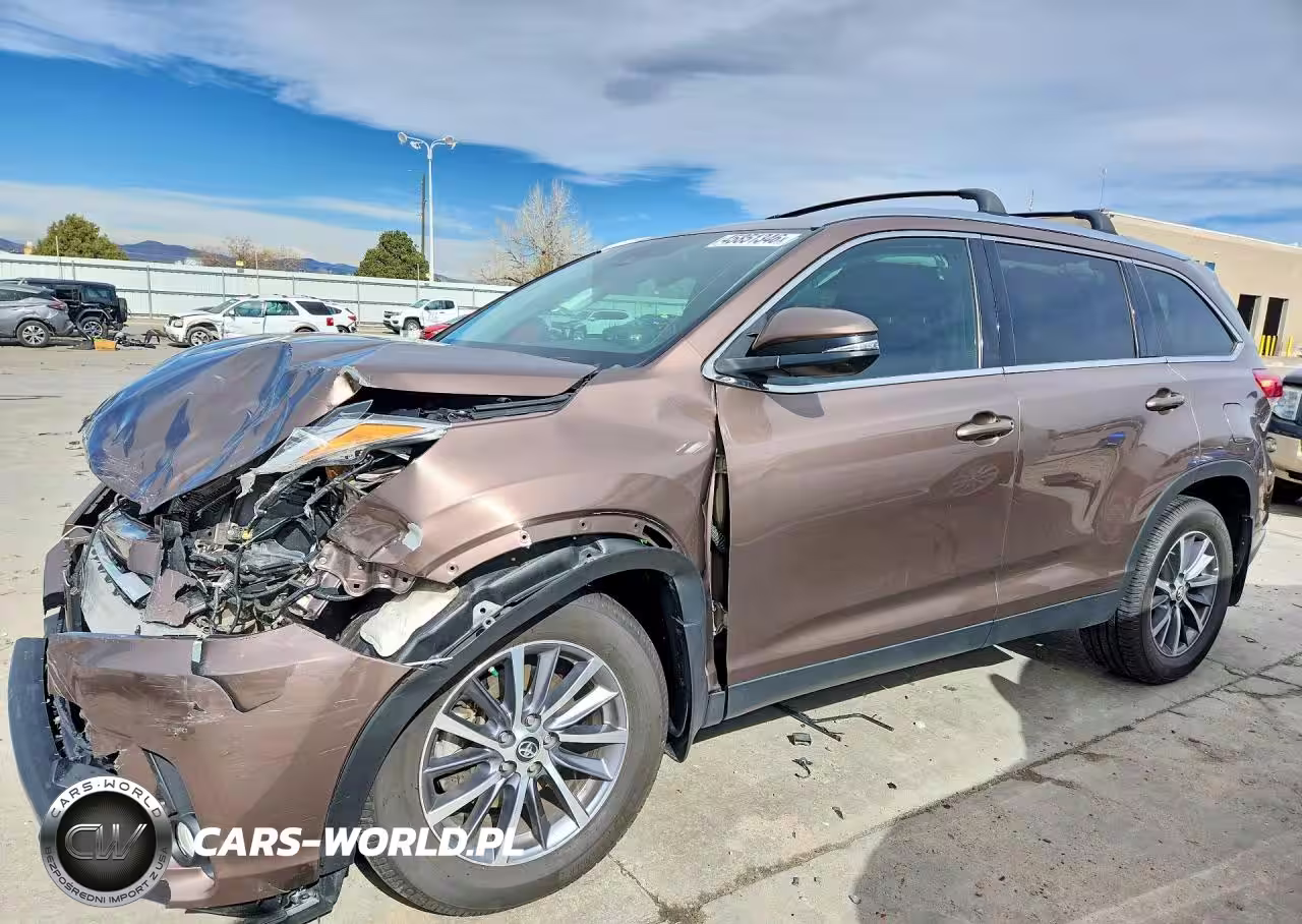 2019 Toyota Highlander Xle