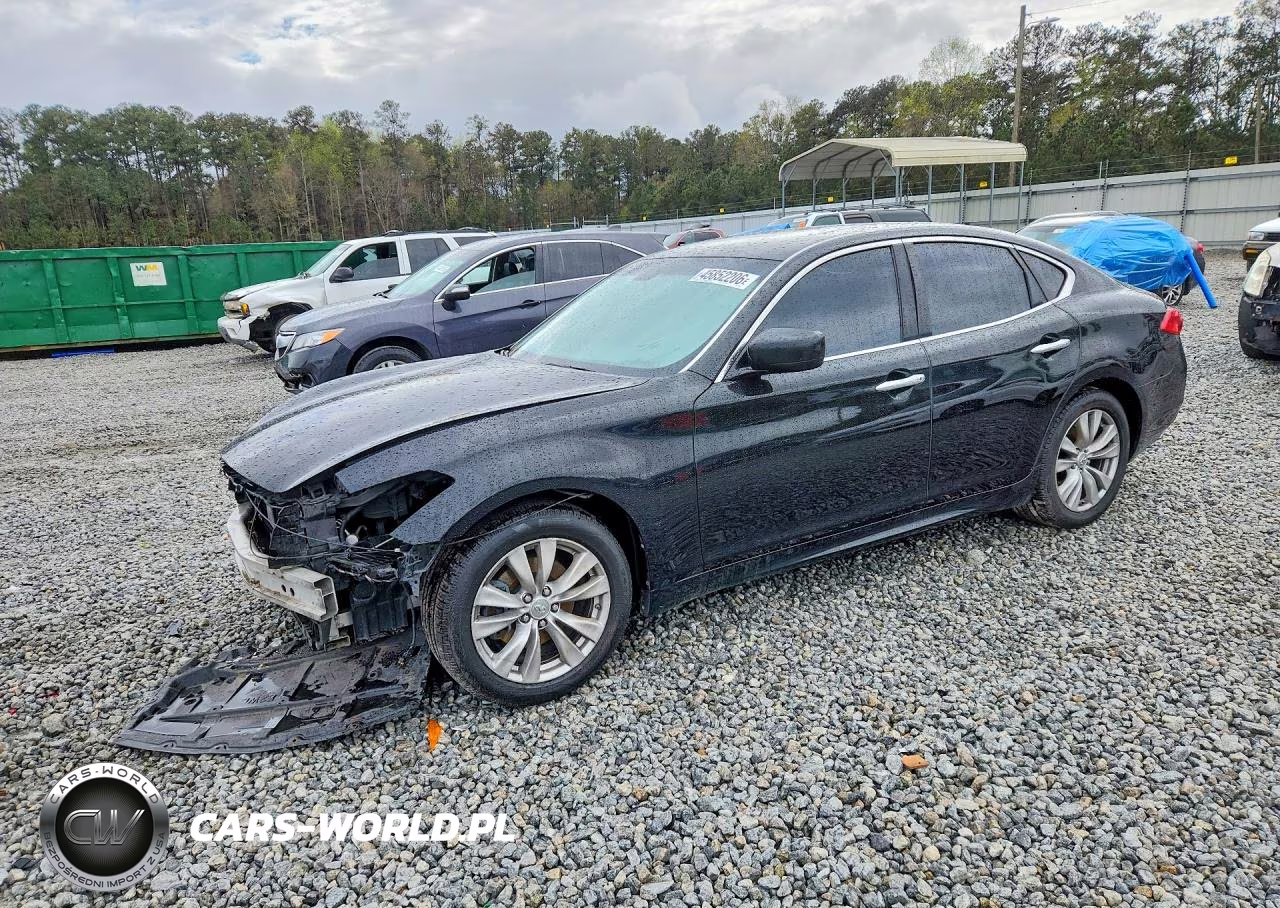 2011 Infiniti M37