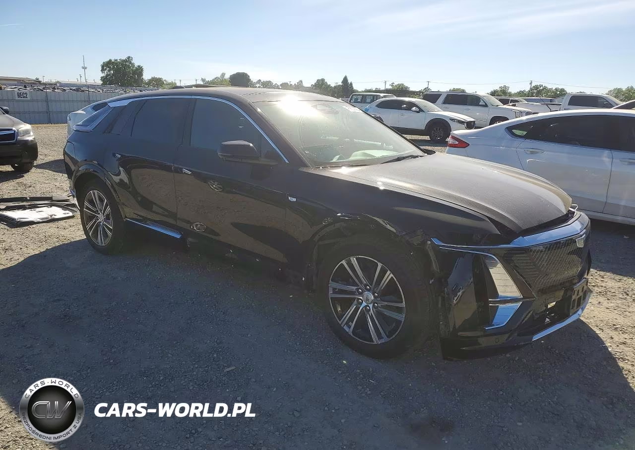 2024 Cadillac Lyriq Luxury VIN:1GYKPSRL7RZ125691 - 4