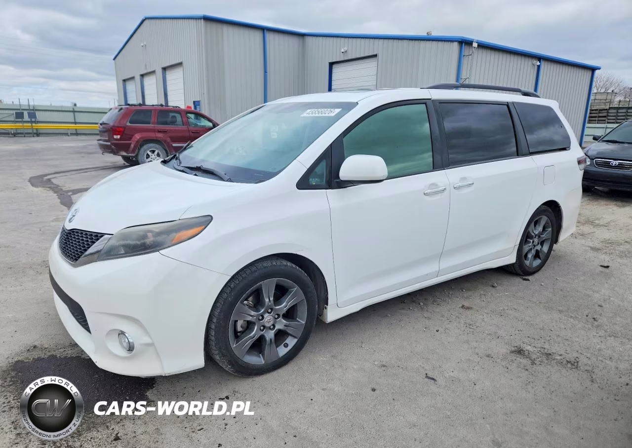2015 Toyota Sienna Se Premium 8-Passenger