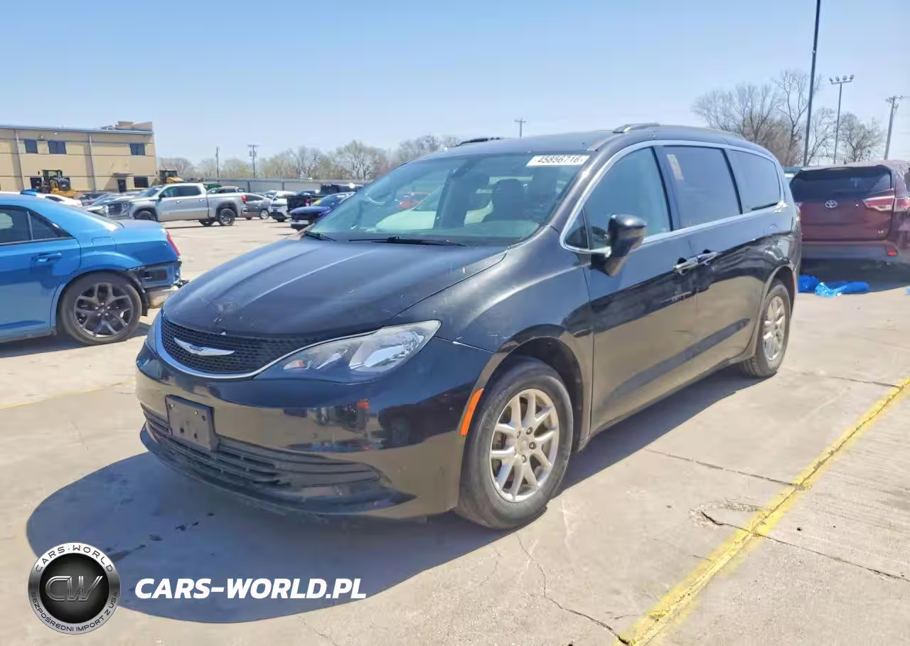 2020 Chrysler Voyager Lxi