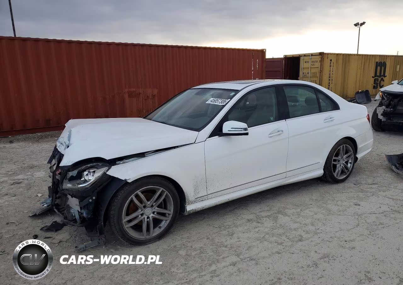2014 Mercedes-Benz C 250