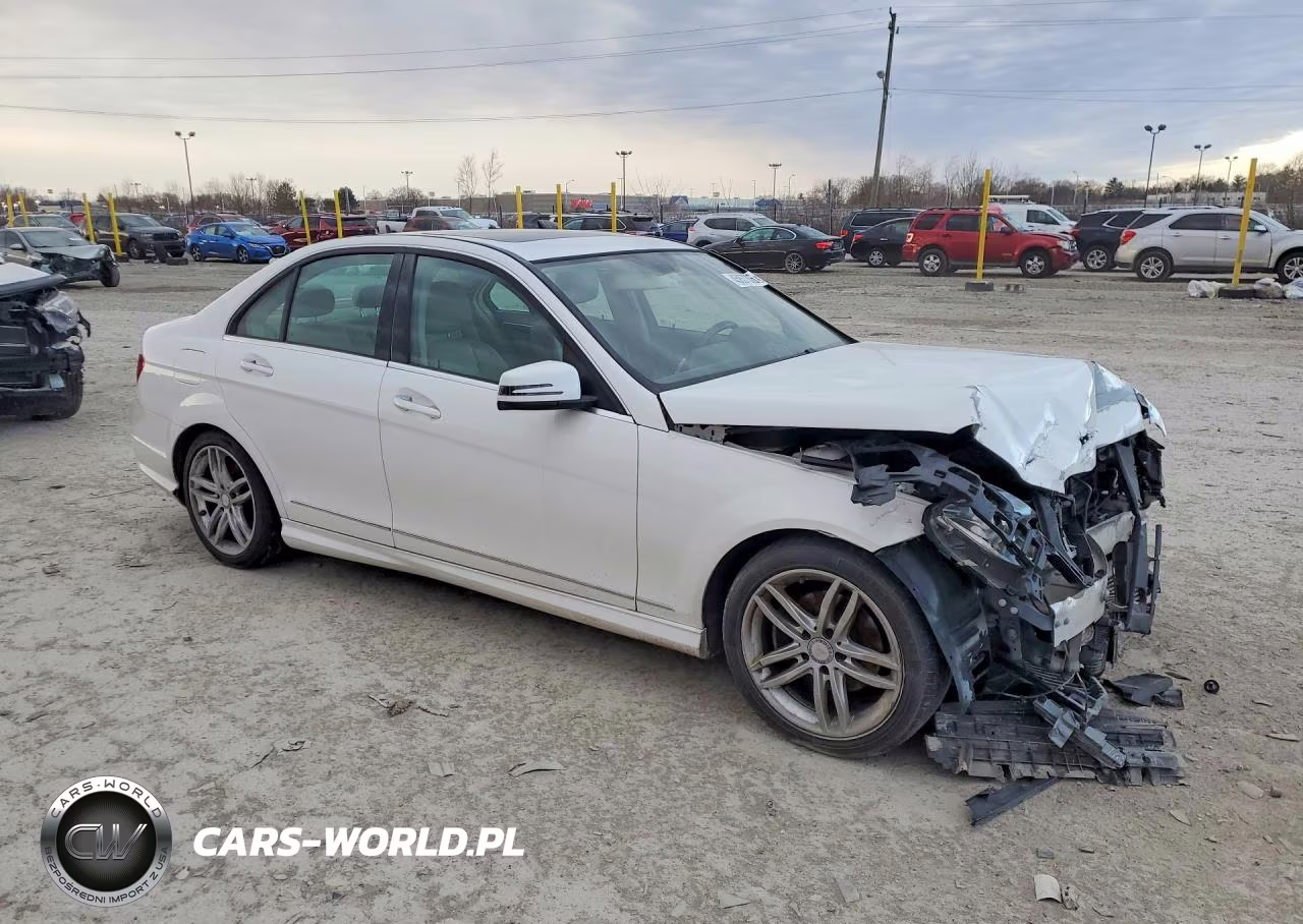 2014 Mercedes-Benz C 250 VIN:WDDGF4HB1ER309656 - 4