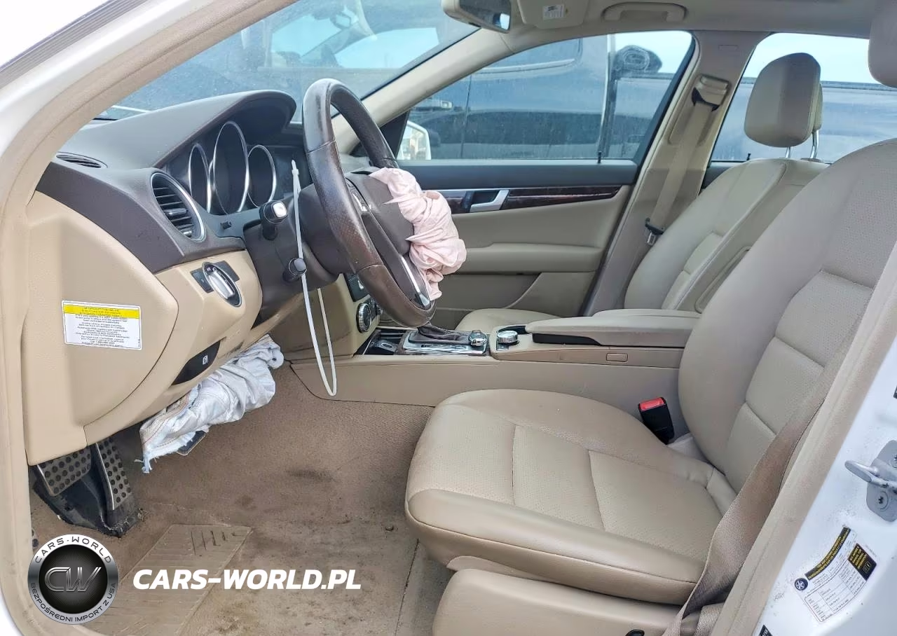 2014 Mercedes-Benz C 250 VIN:WDDGF4HB1ER309656 - 7