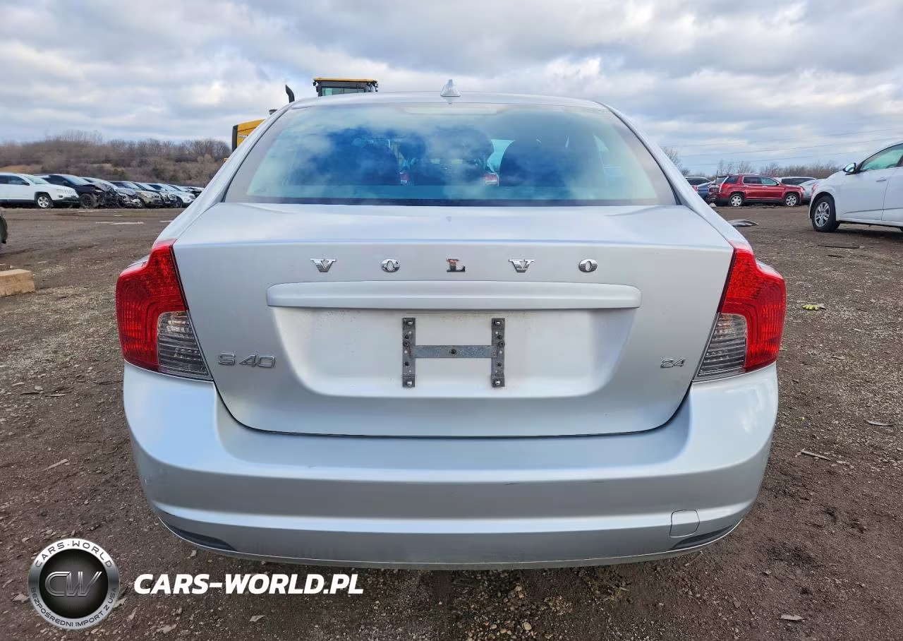 2010 Volvo S40 2.4I VIN:YV1382MS9A2494436 - 6