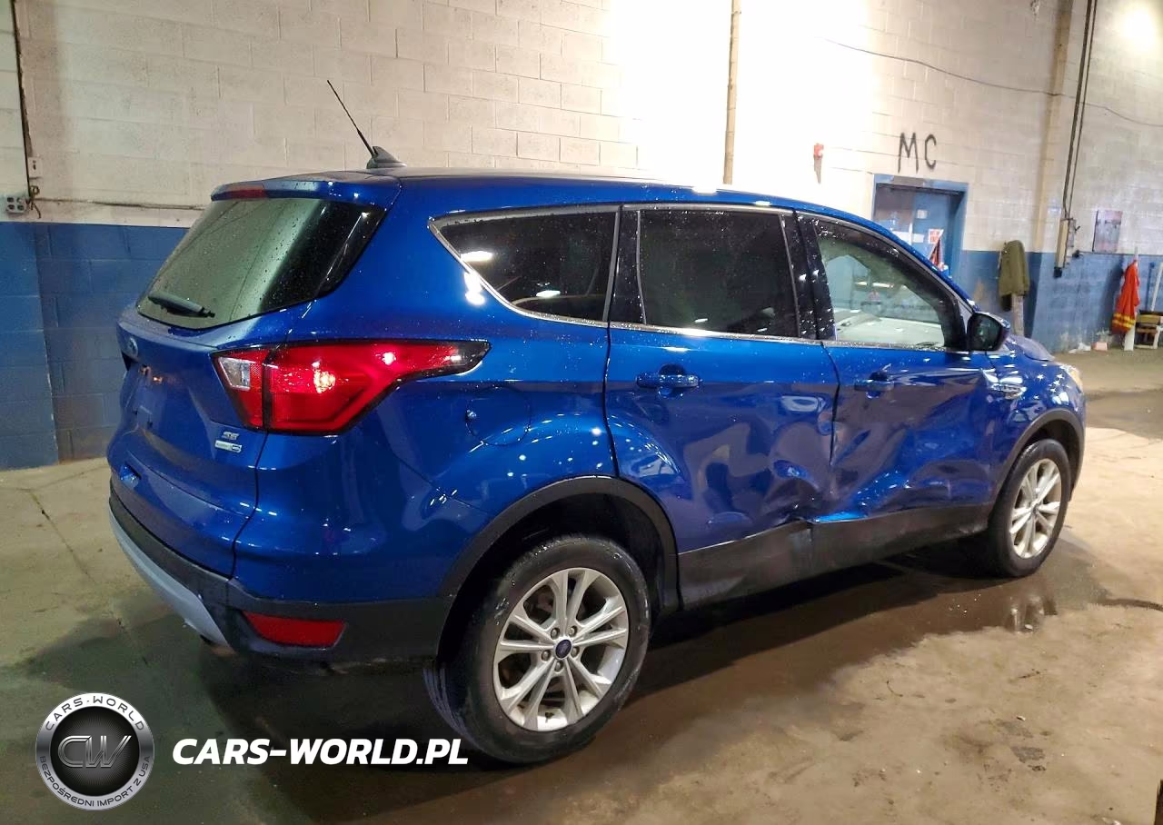 2019 Ford Escape Se VIN:1FMCU9GD5KUB27901 - 3