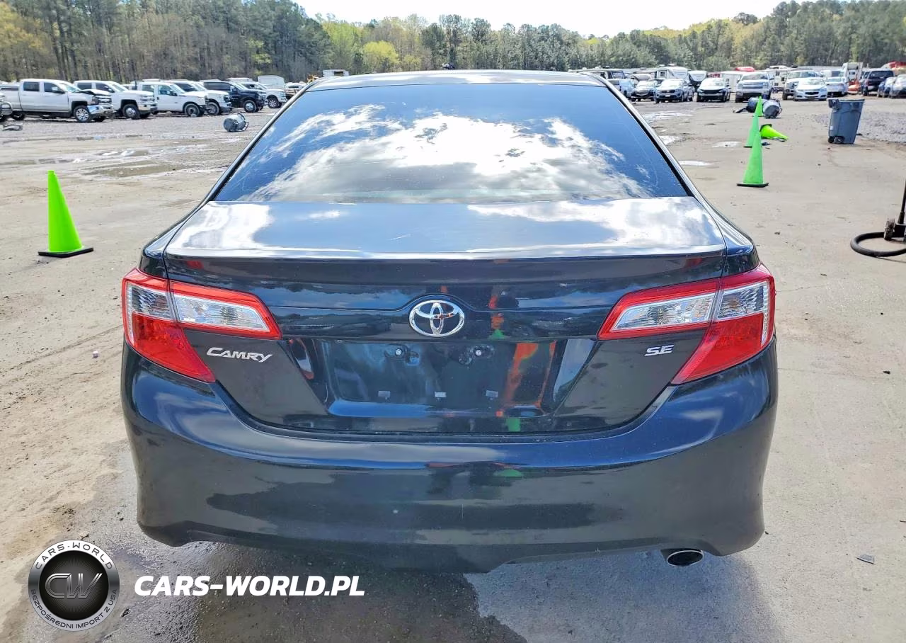 2014 Toyota Camry Se VIN:4T1BF1FK9EU824600 - 6