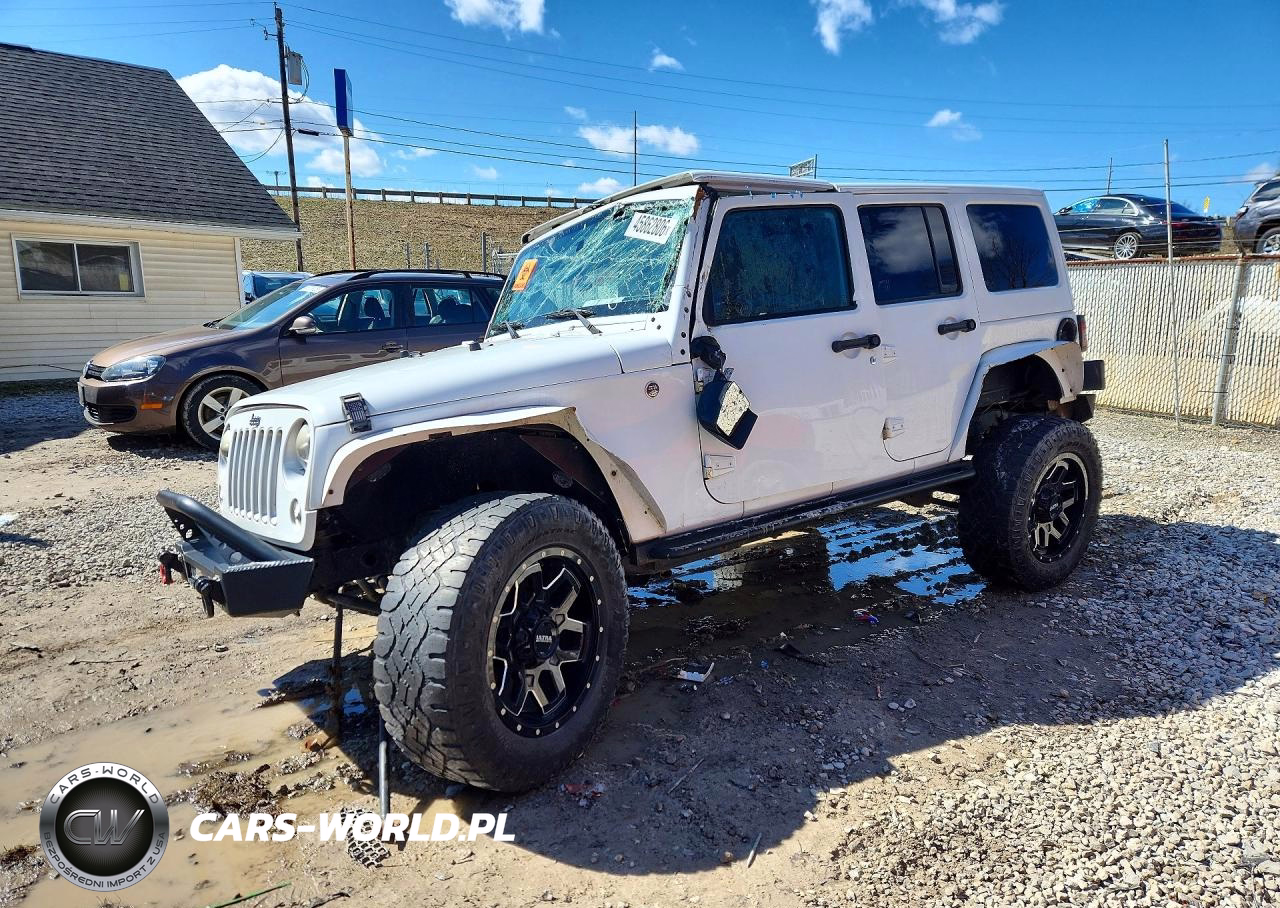 2016 Jeep Wrangler Unlimited Sahara