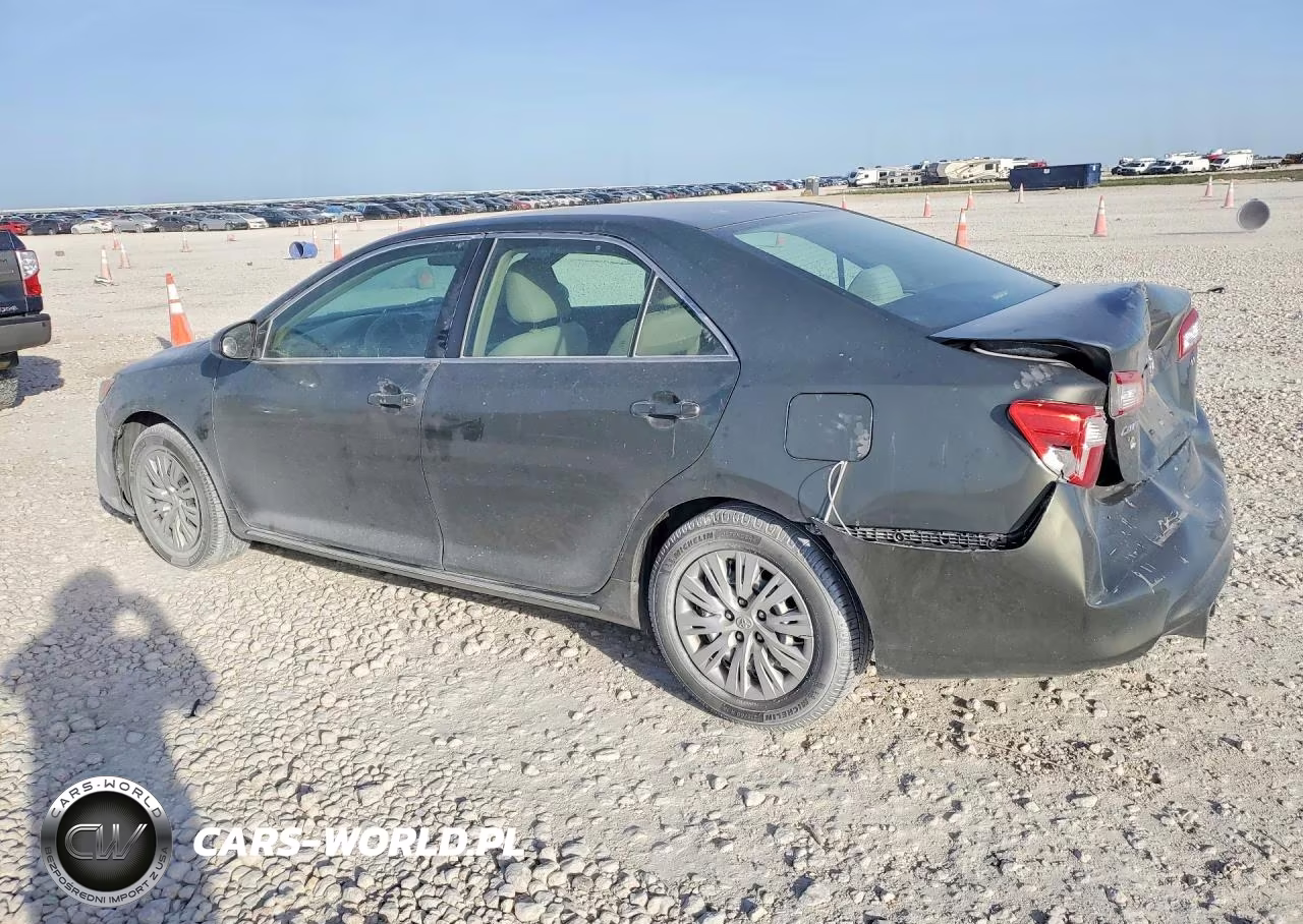 2014 Toyota Camry Le VIN:4T4BF1FK1ER422799 - 2