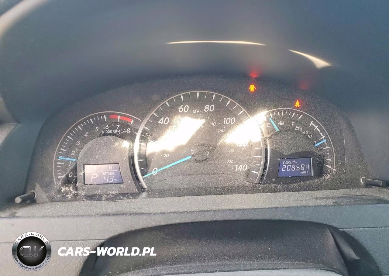 2014 Toyota Camry Le VIN:4T4BF1FK1ER422799 - 9