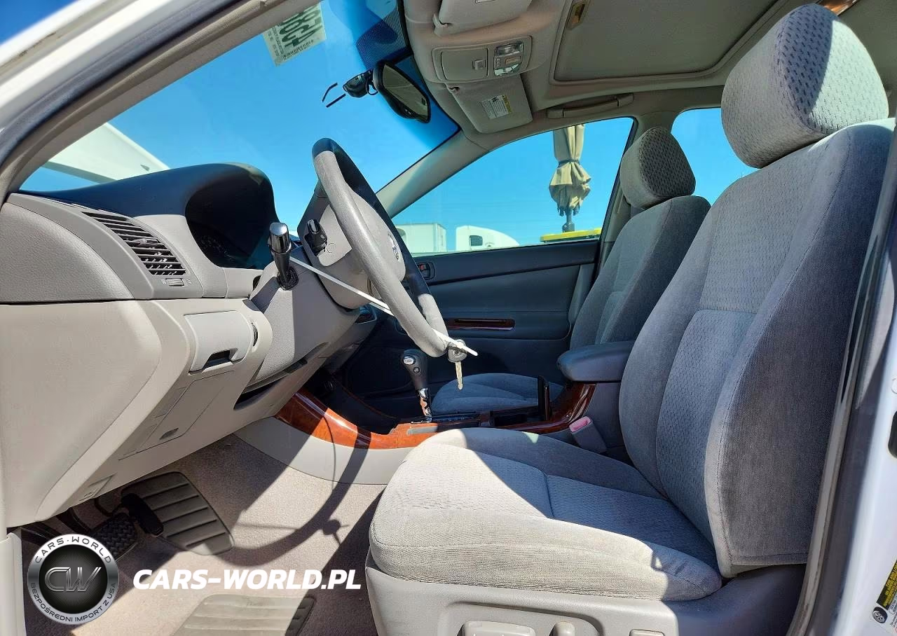 2004 Toyota Camry Xle V6 VIN:4T1BF32KX4U070400 - 7