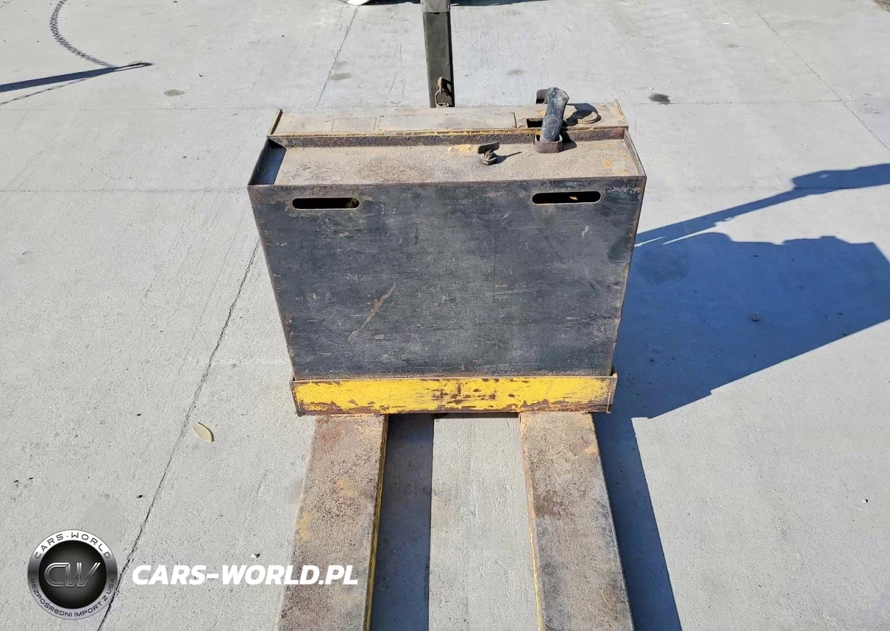2007 Hyster Pallet Jack VIN:L177B17142E - 7