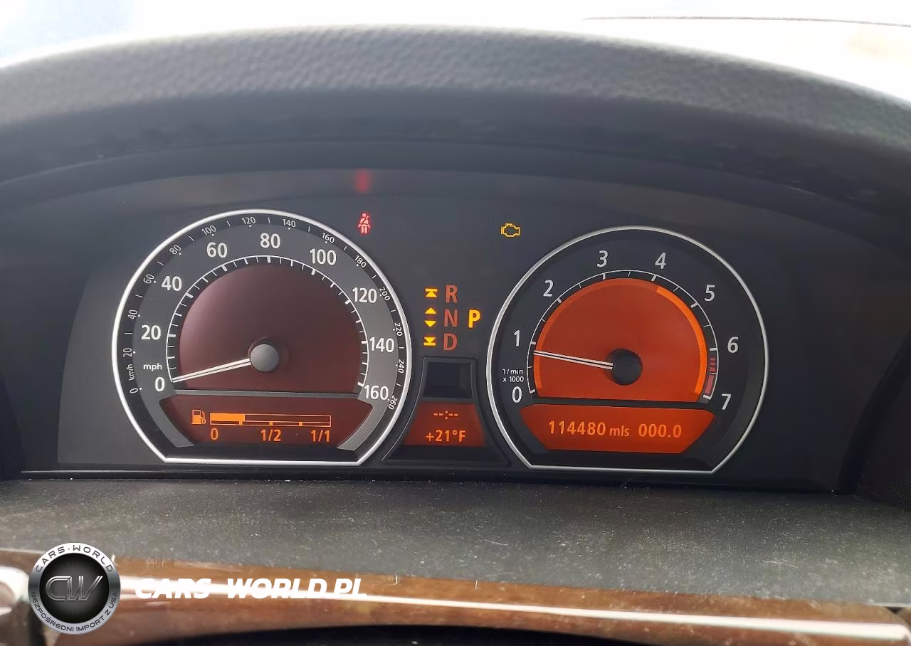 2005 BMW 745 Li VIN:WBAGN63545DS58156 - 9