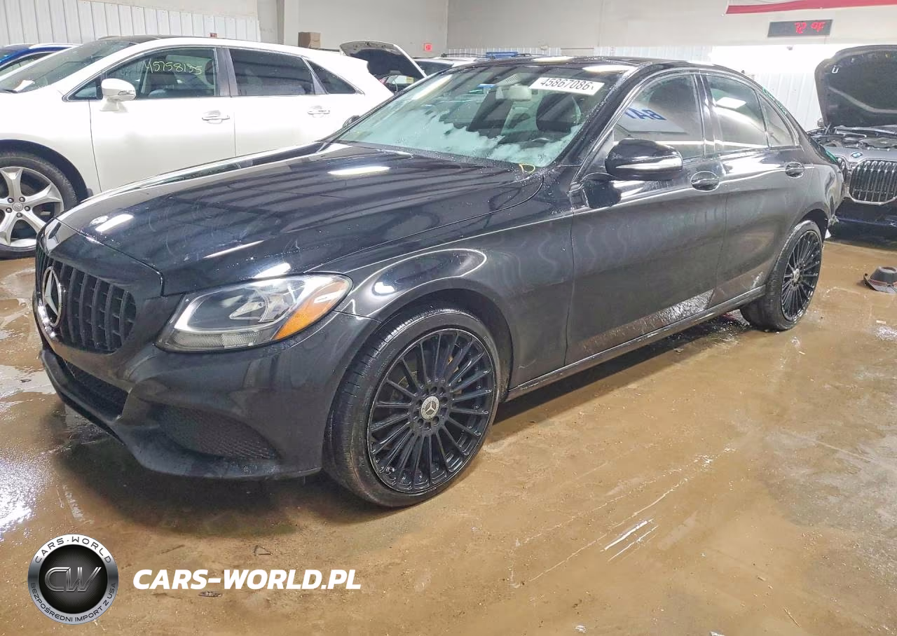 2015 Mercedes-Benz C 300