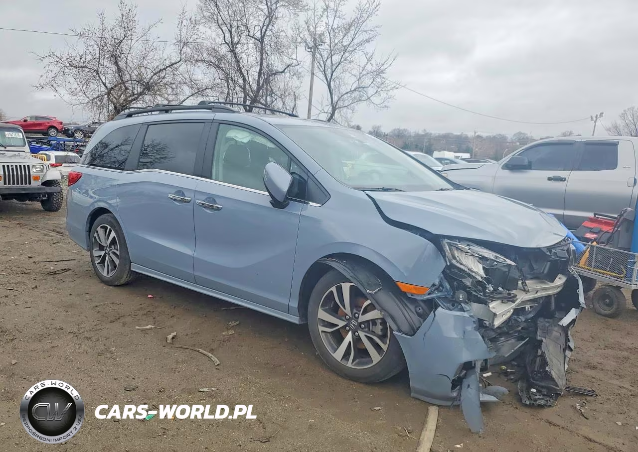 2024 Honda Odyssey Touring VIN:5FNRL6H83RB027705 - 4