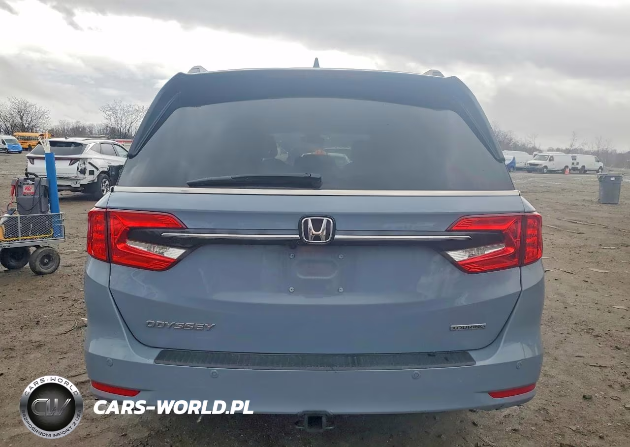 2024 Honda Odyssey Touring VIN:5FNRL6H83RB027705 - 6